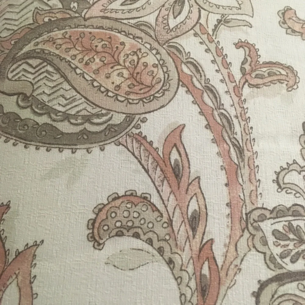 brand new Wamsutta Sutton 3-Piece FULL/QUEEN Comforter Set in Blush Pink Paisley